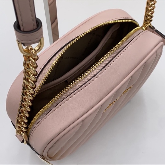 MICHAEL KORS ROSE SM OVAL CAMERA XBODY POWDER BLS - Picture 7 of 15